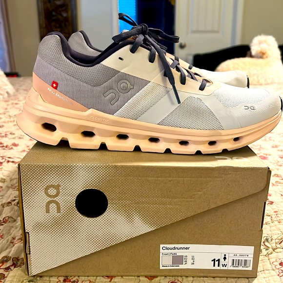 OC (On Cloud) Fairly New - Picture 2 of 6